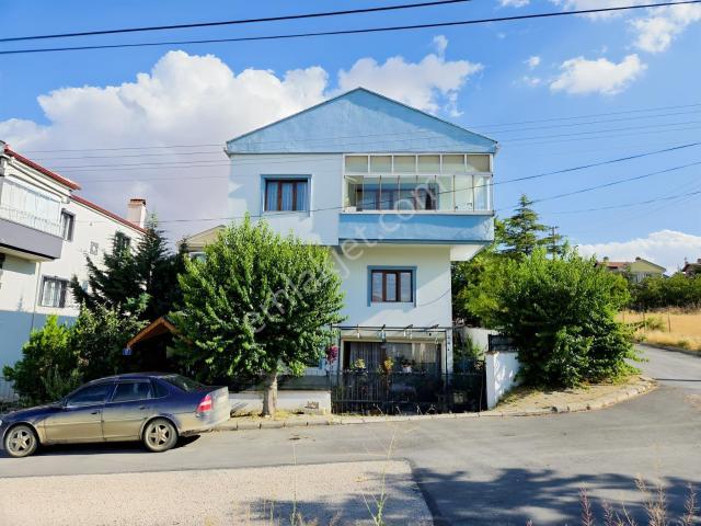 Karşıyaka Mahallesi Hakimler Köyü Villa Sitesi Satılık 5+2