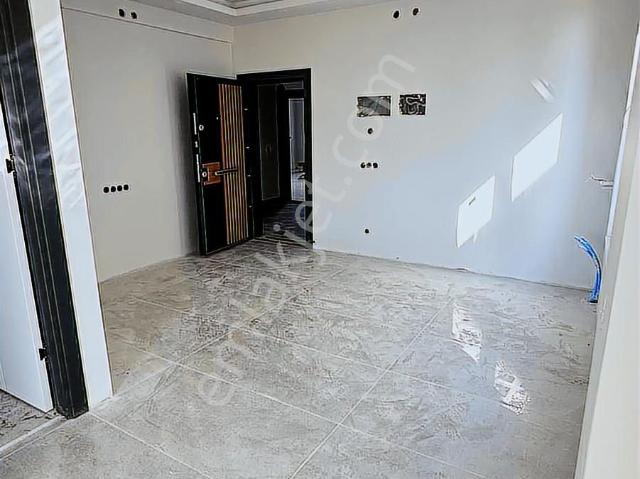 Karşıyaka Mahallesinde Yatırımlık Düzenli Kira Getirili Daire