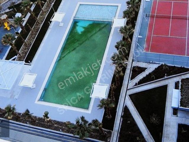 Karşıyaka Mavişehir Soyak Optimus Havuz Cepheli Satılık 1+1