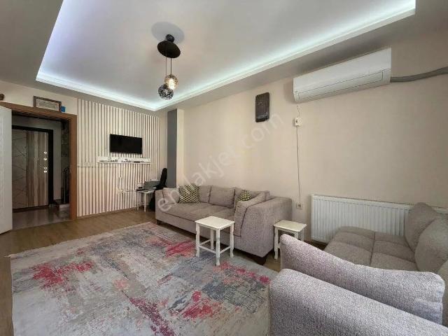 Karşıyaka Örnekköy’de 3+1 Kış Balkonlu Teras Dubleks 154 M² Daire