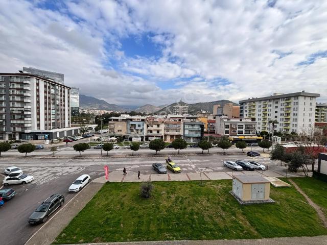 Karşıyaka Örnekköy La Vida Park Evleri 3+1
