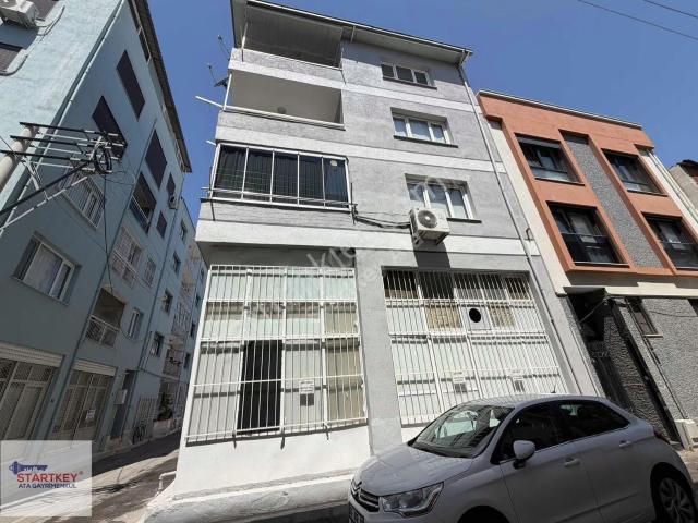 Karşıyaka Örnekköy Mahallesi 3+1 Kiralık Daire