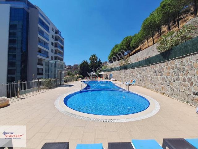 Karşıyaka Örnekköy Mahallesi'nde Kiralık 3+1 Daire