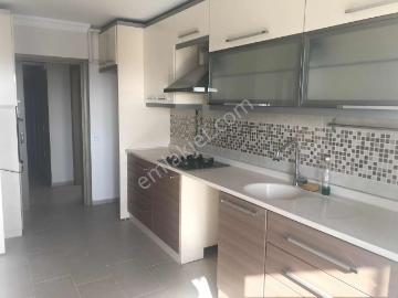 Karşıyaka Ordu Bulvarı Üzerine, Site İçinde,önü Açık Kiralık 3+1