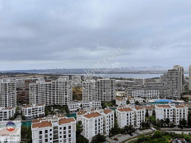 Karşıyaka Rezidans Göl Manzaralı Eşyalı Kiralık 1+1 Daire 74 M²