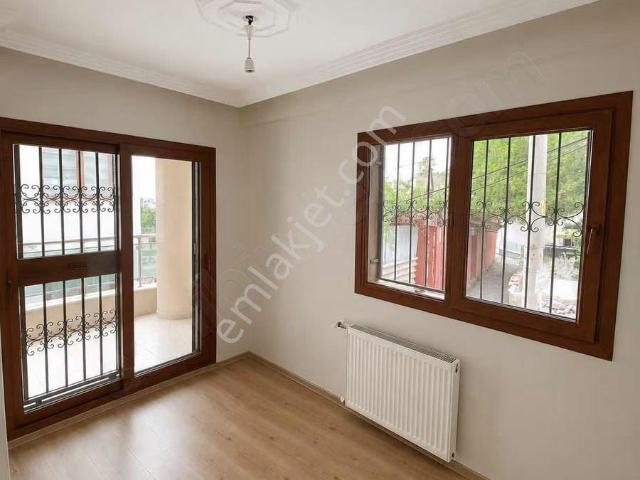 Karşıyaka Sahile Yakın 2+1 Kiralık