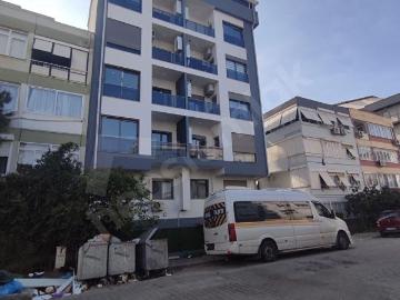 Karşıyaka Satılık Bahriye Üçok'ta 2+1 Kapalı Mutfak Sıfır Daire