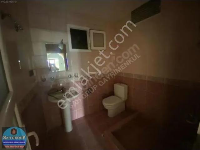 Karşıyaka'da Kiralık Daire!