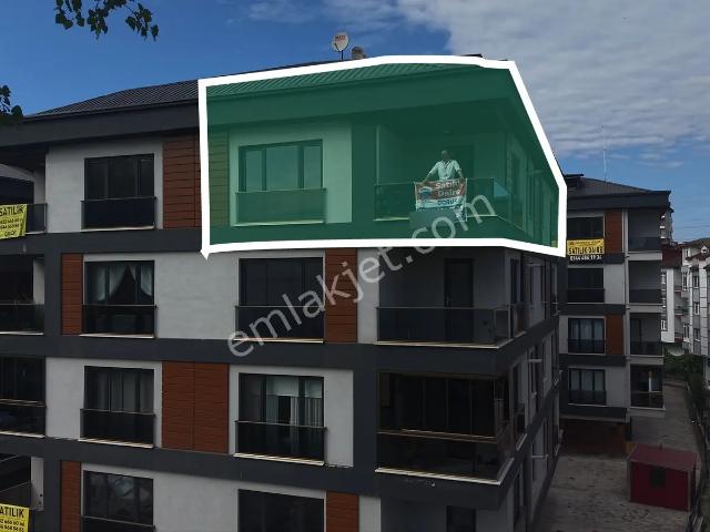 Karşıyaka'da Prestijli Sitede Dubleks Fırsatı! Sıfır | 5+1