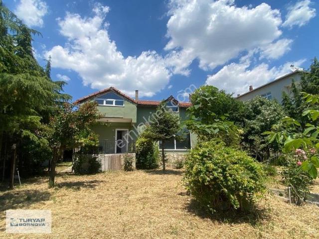 Karaçam'da Kiralık Müstakil Bahçeli 4+2 Dubleks Villa