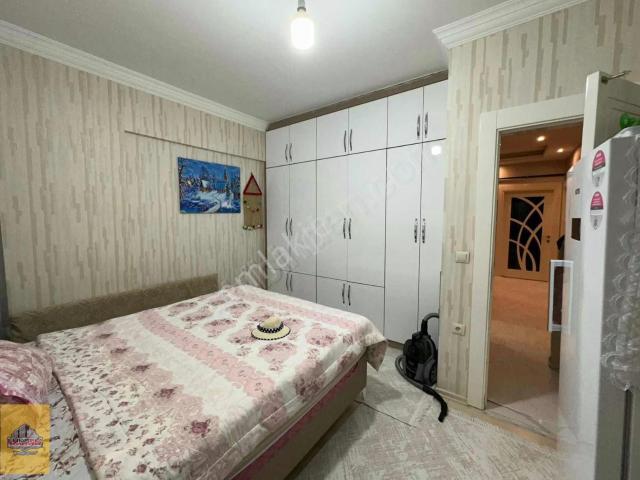 Karacaahmet'te Satılık Lüks Ara Kat Daire