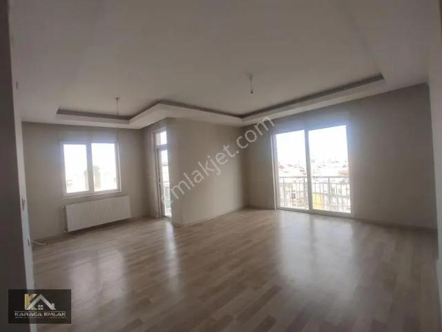 Karaca'dan Arakat 3+1 Ebeveyn Banyolu Daire