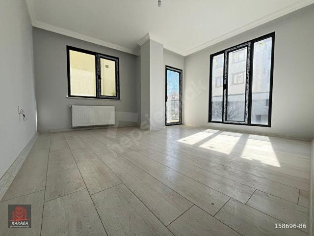 KARACA'DAN ÖN CEPHE EBEVEYN BANYOLU 2+1 ARA KAT DAİRE