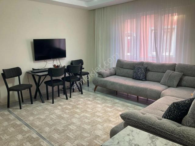 Karacasu Çarşı Merkezi Satılık Arakat 2+1 Daire