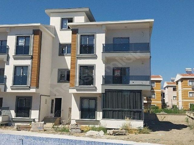 KARAAĞAÇ ŞARKONAK MAH. DENIZE 200 METRE MESAFEDE KIRALIK DAIRE