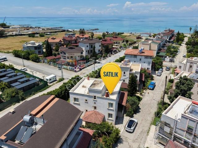 Karaağaç'ta Melis Sitesinde Deniz Manzaralı 5+1 Villa