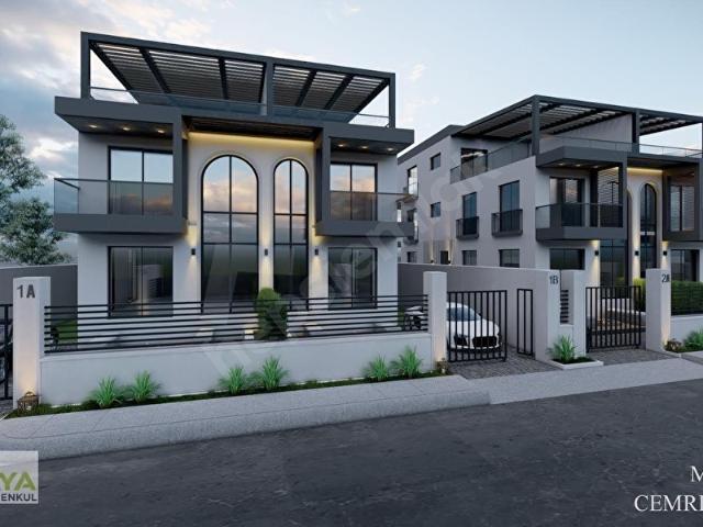 KARAAĞAÇ'TA MODERN TASARIMLI 4+1 SIFIR TRİPLEKS VİLLA