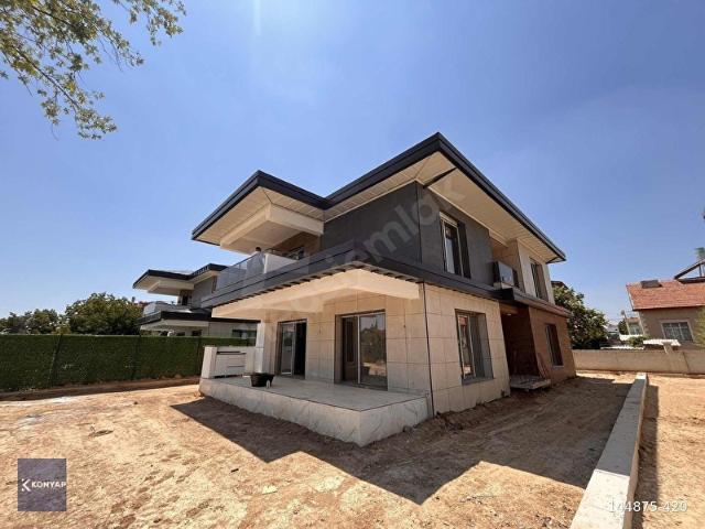 Karaaslan Mah. Site İçi Akıllı Ev Sistemli 4+1 Satılık Villa