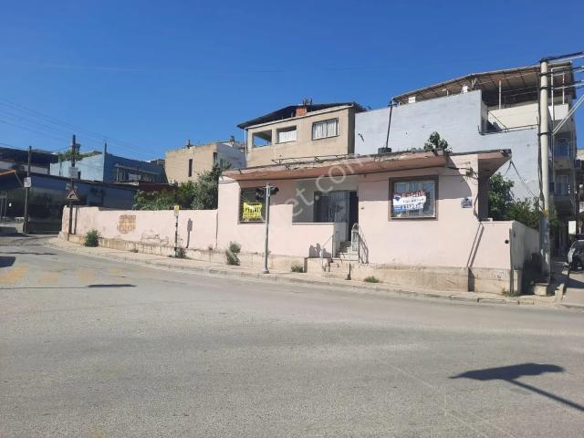 Karabağlar Eserkent Kavşağı Satlık Müstakil Ev