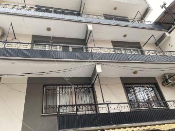 Karabağlar İhsan Alyanak Mah. Kiralık 2+1 Kapalı Mutfak