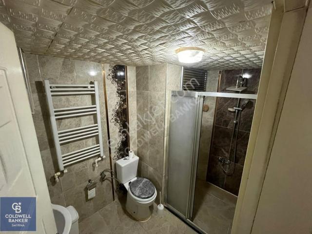 Karabağlar Sarıyer Mahallesinde Full Eşyalı Kiralık Daire