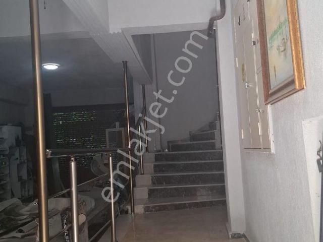 Karabağlar Yunus Emre Mah.1+1 Doğalgazlı Kiralık Daire