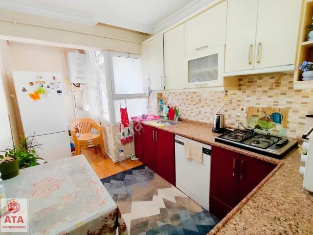 Karabağlar Yeşilyurt' Ta 3+1 120 M2 Doğalgazlı Satılık Daire