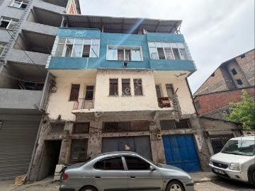 Karabük Merkez Hürriyet Mahallesinde 2+1 Daire Satılıktır