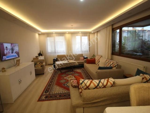 Karabük Safranbolu Emek Mah De Satılık 4+1 İçi Ful Yapılı Daire