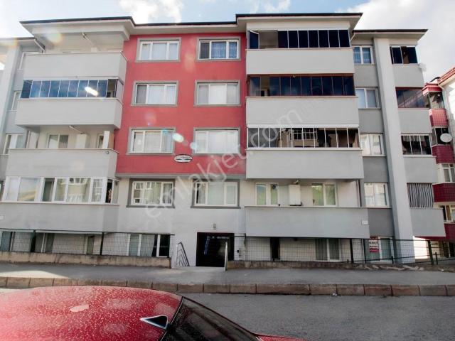Karabük 100. Yıl Kültür Merkezi Yakınında Kiralık 2+1 Ara Kat Da