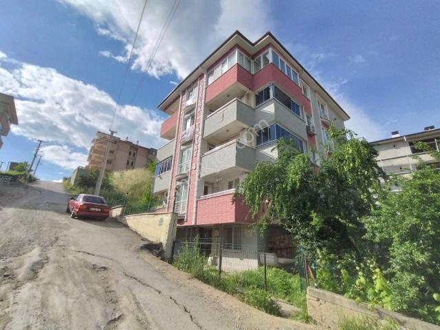 Karabük 100. Yıl Mahallesinde Eşyalı 1+1 Daire Kiralıktır