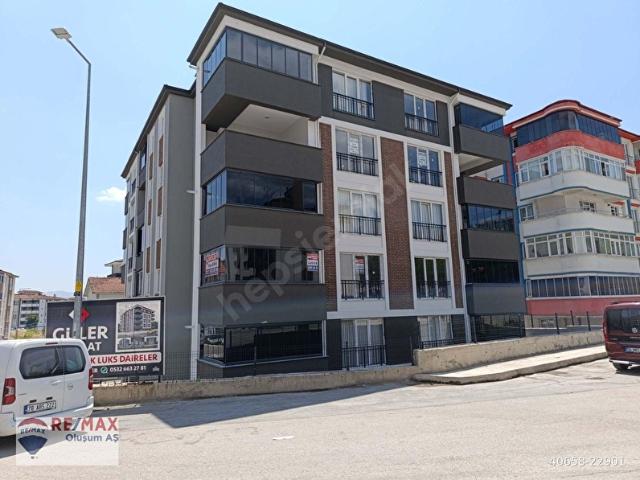 KARABÜK 5000 EVLER 75.YIL MAH. SATILIK 135 M2 SIFIR BİNA 3+1 DAİRE