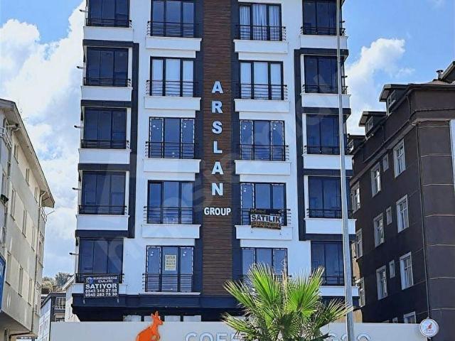 KARADENİZ EMLAKTAN FAKÜLTENİN TAM KARŞISINDA SATILIK 3+1 DAİRE