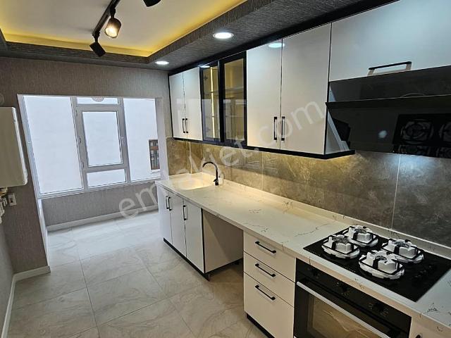 Karaelmas Sok yunusemre Cad 2 Bina Full+full Yapılı Daire