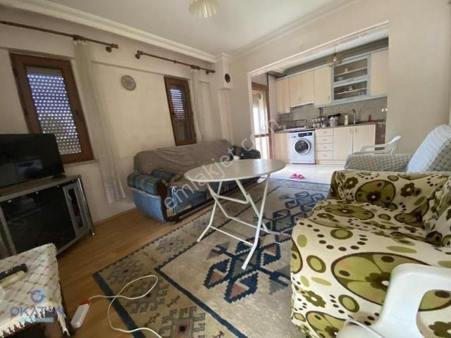 Karaköy Bölgesi Eşyalı Kiralık 2+1