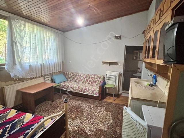 Karaköy'de Aktıp Hastanesi'ne Yürüme Mesafesinde, Eşyalı Kiralık