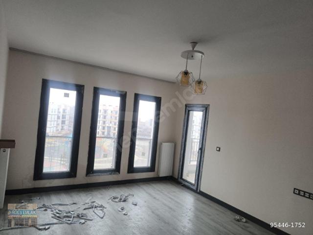 KARAKÖPRÜ AŞIK TOKİ 1 KAT 3+1 KİRALIK DAİRE