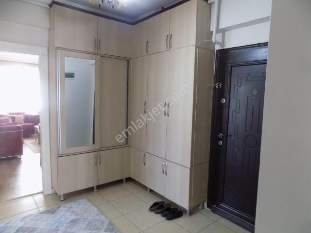 Karaköprü Akpıyar Balık Ayağı İmparator Ekmek Fabrikası Yanı 3+1 Doğalgazlı Asansörlü 170 M2 3. Kat