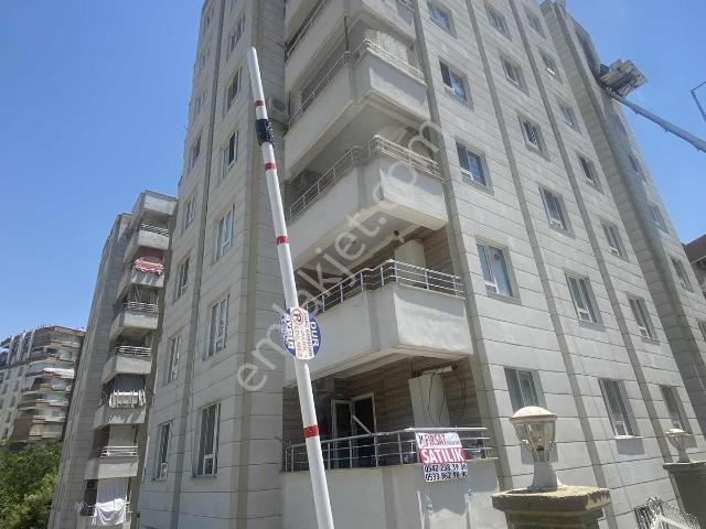 Karaköprü Akpıyar Balıkayağı Aksa Doğalgaz 2+1 Satılık