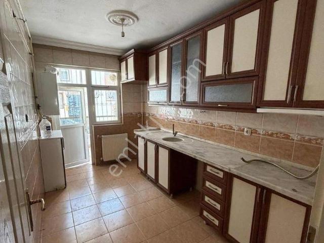 Karakaya Emlaktan Zafer Mahallesinde Kiralık Daire