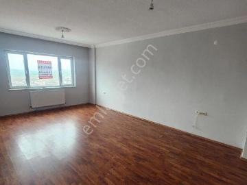 Karakaya Emlak'tan Mehmet Akif'te Kiralık Ara Kat Daire