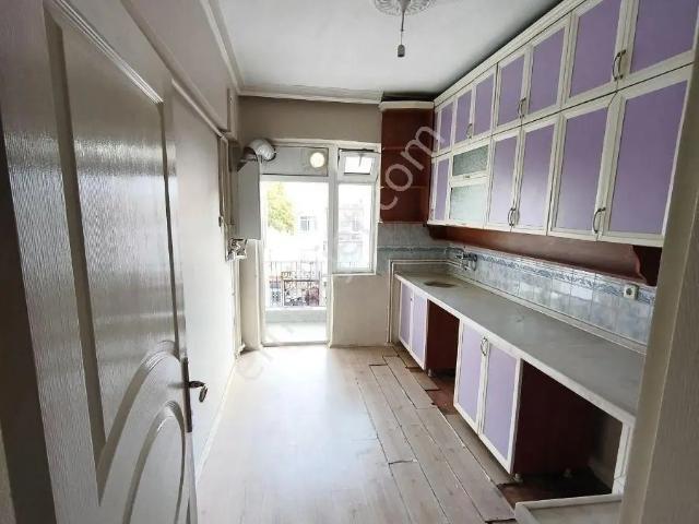 Karakaya Gayrimenkulden Merkezi Konumda, Yenilenmiş 3+1 Kiralık