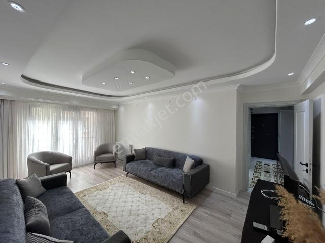 Karakaş Mahallesi Ebeveyn Banyolu Eşyasız Kiralık 2+1 Lüks Daire