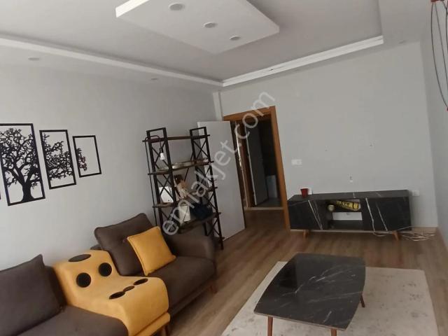 Karakaş Mahallesinde Çarşının İçinde 2+0 Eşyalı Satılık Daire