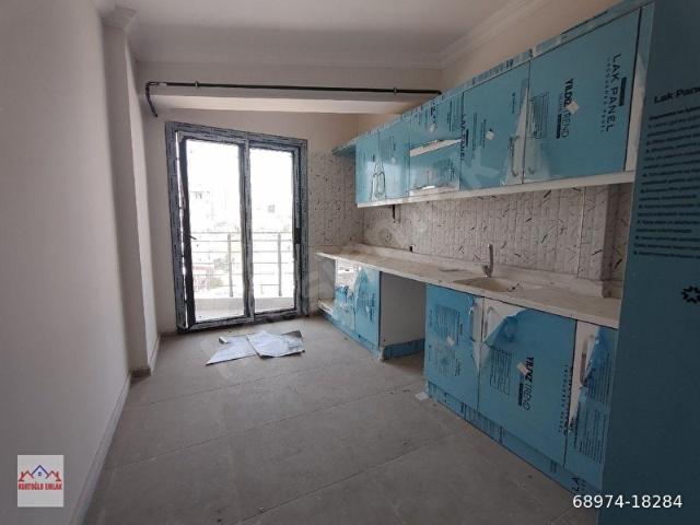 KARAKSI YOLU ÜZERİ 3+1 130M2 SATILIK SIFIR DAİRELER