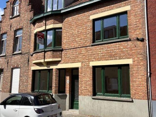 Karaktervolle burgerwoning met 4 slaapkamers en EPC B