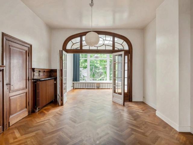 Karaktervolle herenwoning met tuin in Antwerpen