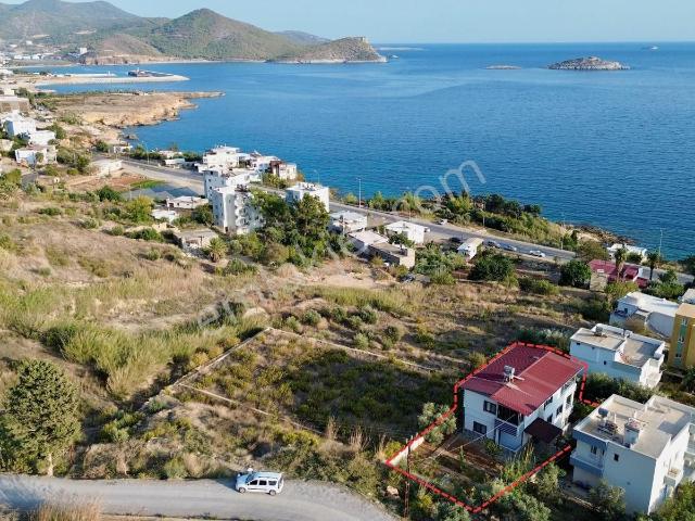 Karakuş Emlaktan 3 Katlı Deniz Manzaralı Müstakil Satılık Ev