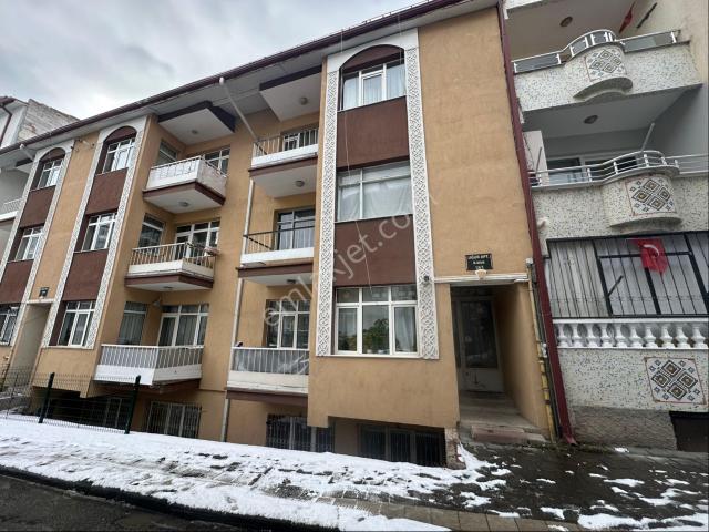 Karahan Emlak'tan İstasyon Caddesi Arkası 2+1 Satılık Kelepir