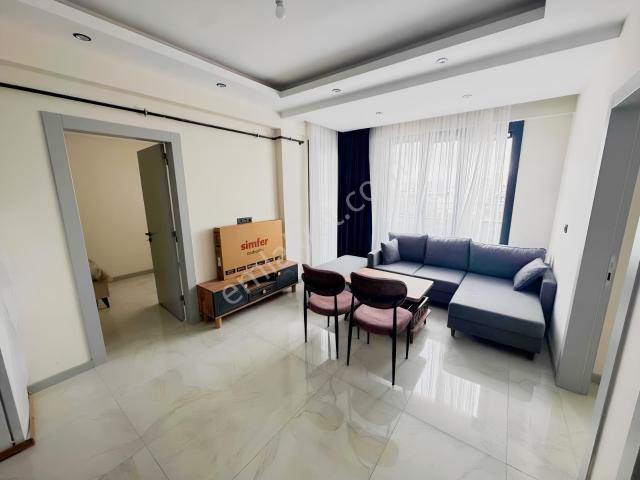 Karahasanlı Merkezde Kiralık Full Eşyalı 2+1 Apart